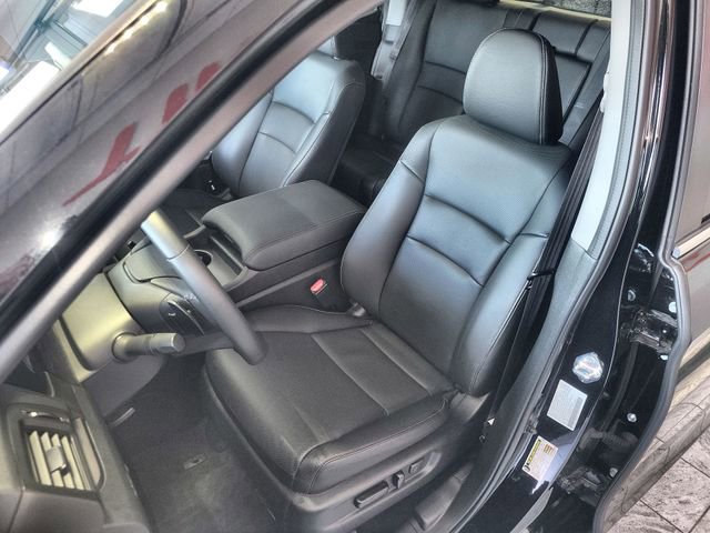 Used 2025 Honda Ridgeline RTL image 11