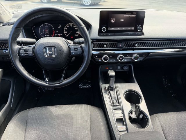 Used 2024 Honda Civic EX image 3