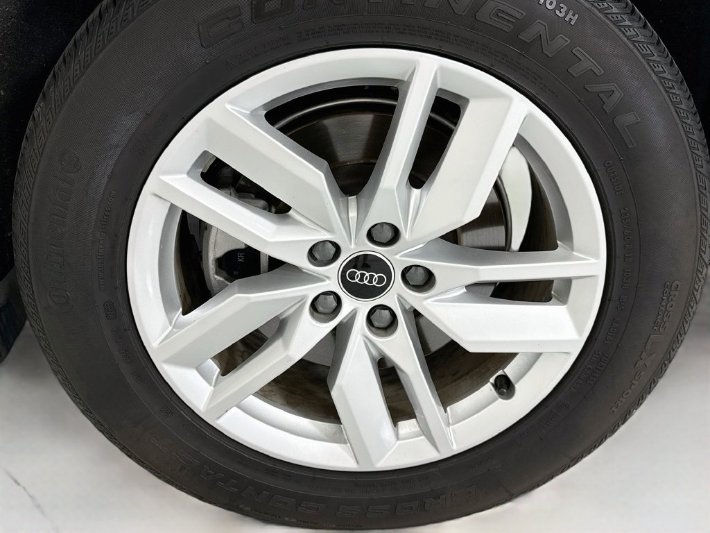 Used 2023 Audi Q5 2.0T Premium w/ Convenience Package AWD/4WD image 29
