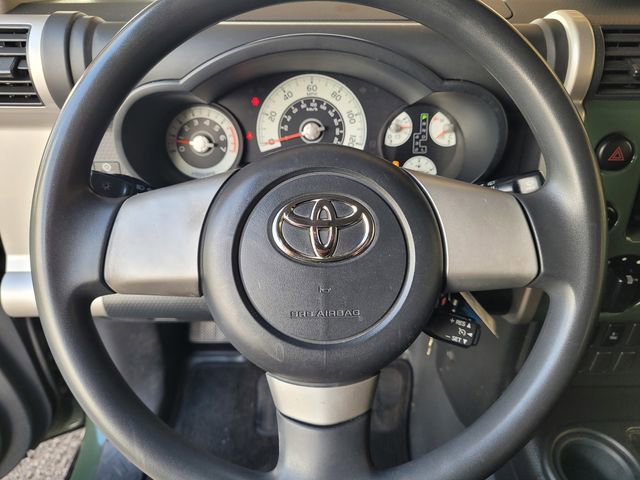 Used 2010 Toyota FJ Cruiser 4WD image 28