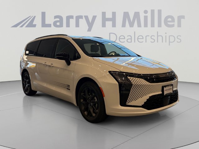 New 2027 Chrysler Pacifica Select FWD image 7