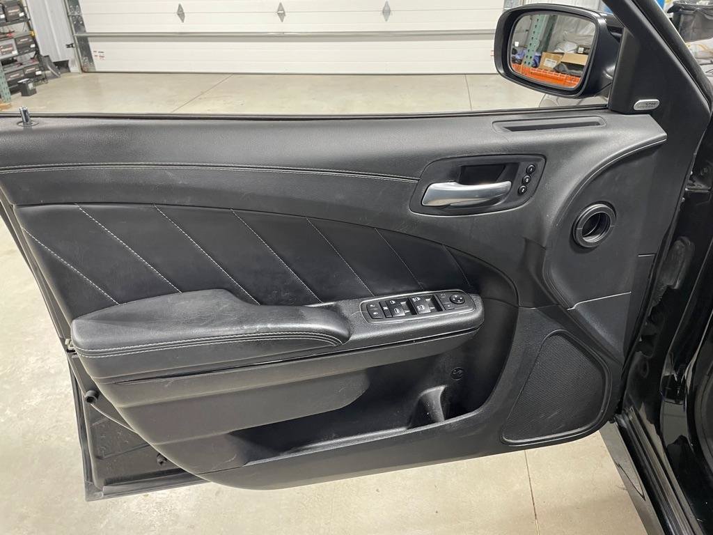 Used 2021 Dodge Charger R/T w/ Plus Group RWD image 12