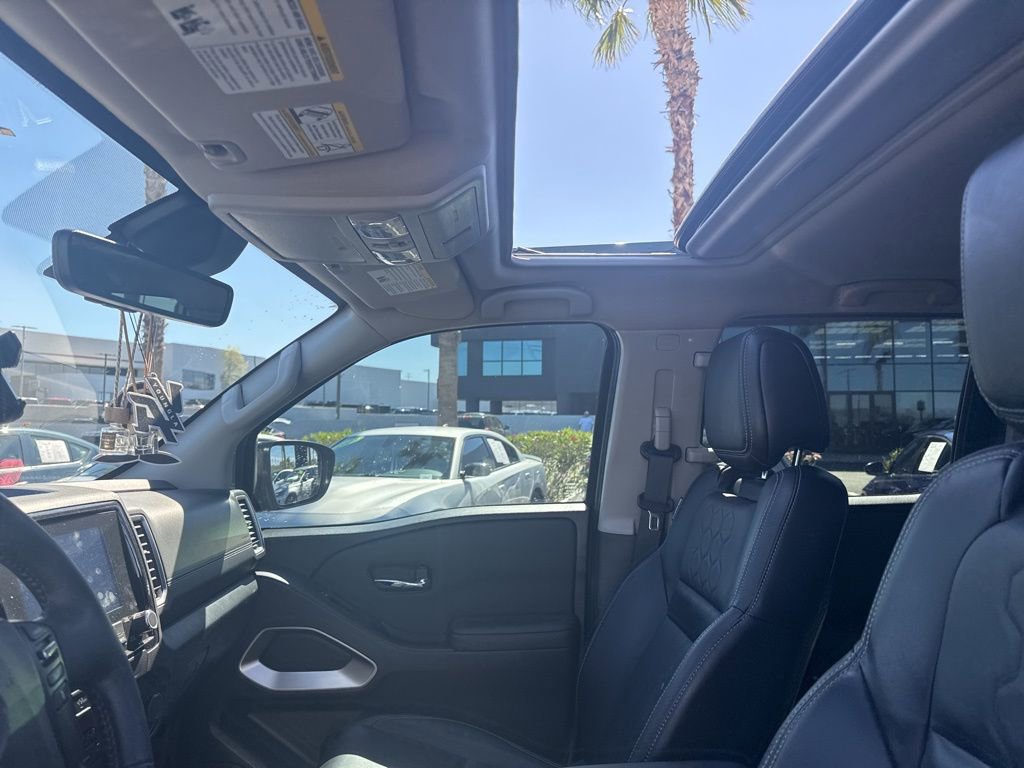Used 2024 Nissan Frontier SL w/ Technology Package image 23