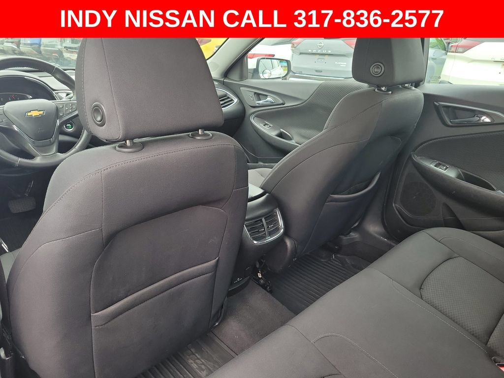 Used 2016 Chevrolet Malibu LT FWD image 29