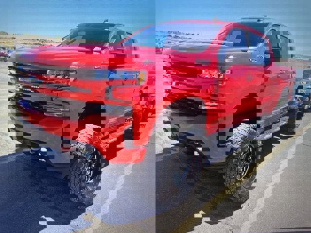 Used 2019 Chevrolet Silverado 1500 RST w/ All-Star Edition image 2