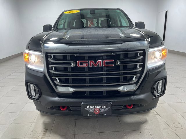 Used 2022 GMC Canyon AT4 image 2