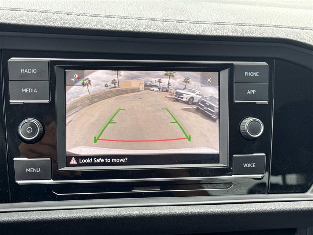 Used 2021 Volkswagen Jetta S w/ Driver Assistance Package image 28