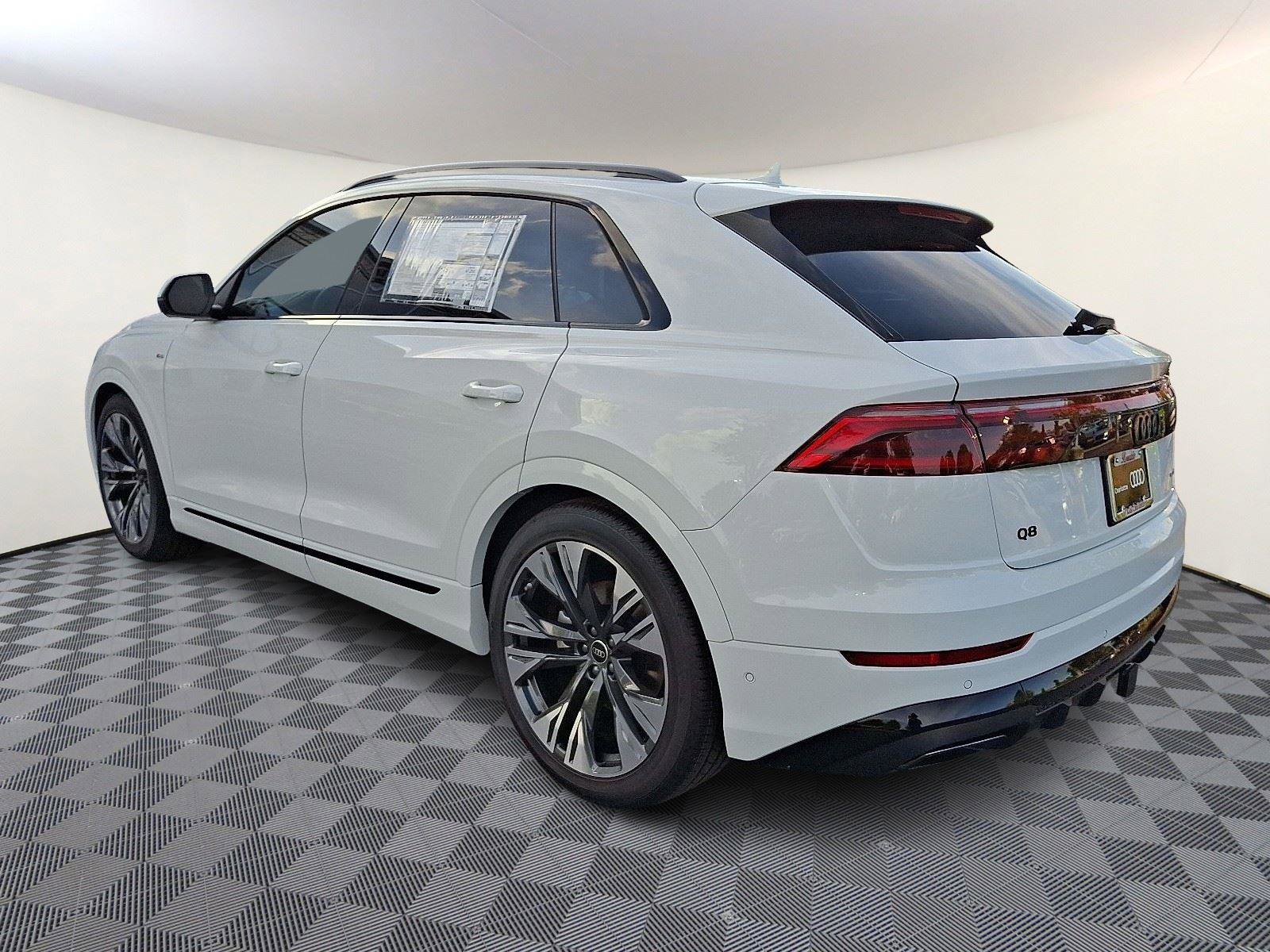 New 2025 Audi Q8 Premium Plus image 4