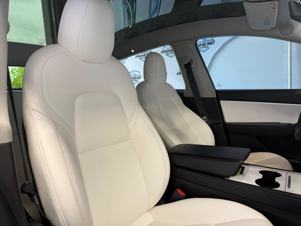 Used 2021 Tesla Model Y Performance AWD/4WD image 26
