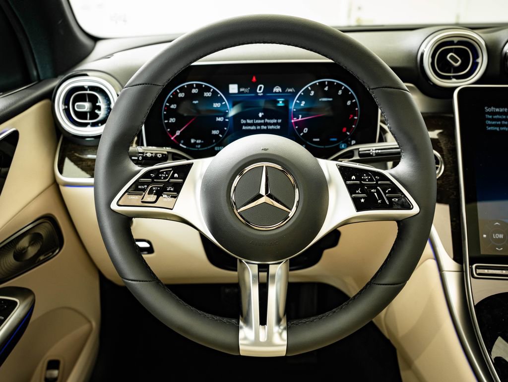 New 2026 Mercedes-Benz GLC 300 4MATIC image 38