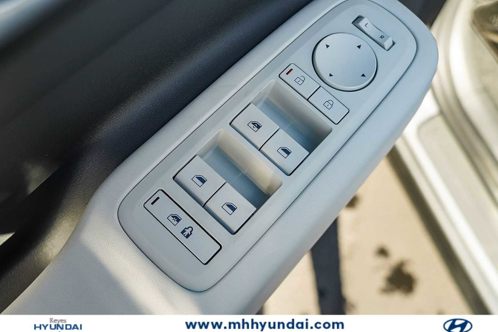 New 2026 Hyundai Santa Fe SE FWD image 22