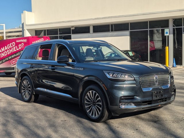 Used 2021 Lincoln Aviator Reserve w/ Equipment Group 201A image 3