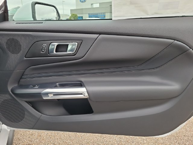 Used 2026 Ford Mustang Premium RWD image 29