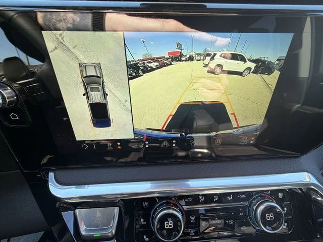 New 2026 GMC Sierra 1500 Denali w/ Technology Package AWD/4WD image 15