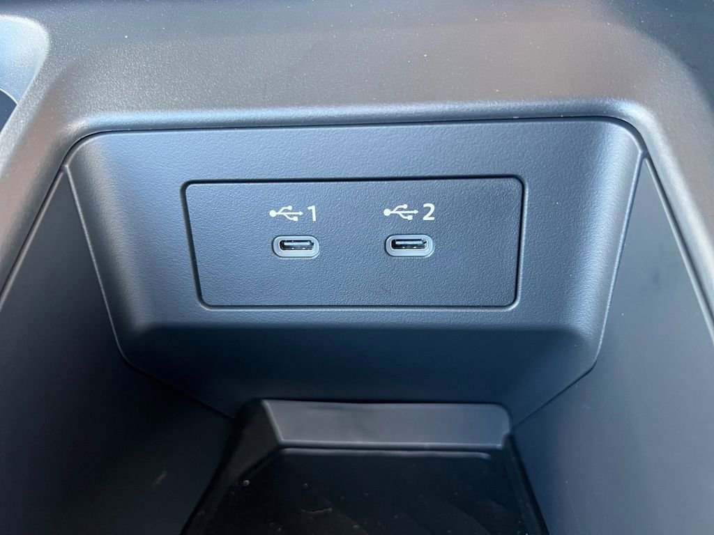 New 2026 Nissan Armada SV image 6