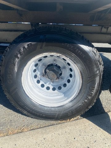 Used 2018 Mercedes-Benz Sprinter 3500 w/ Swivel Seat Package image 25