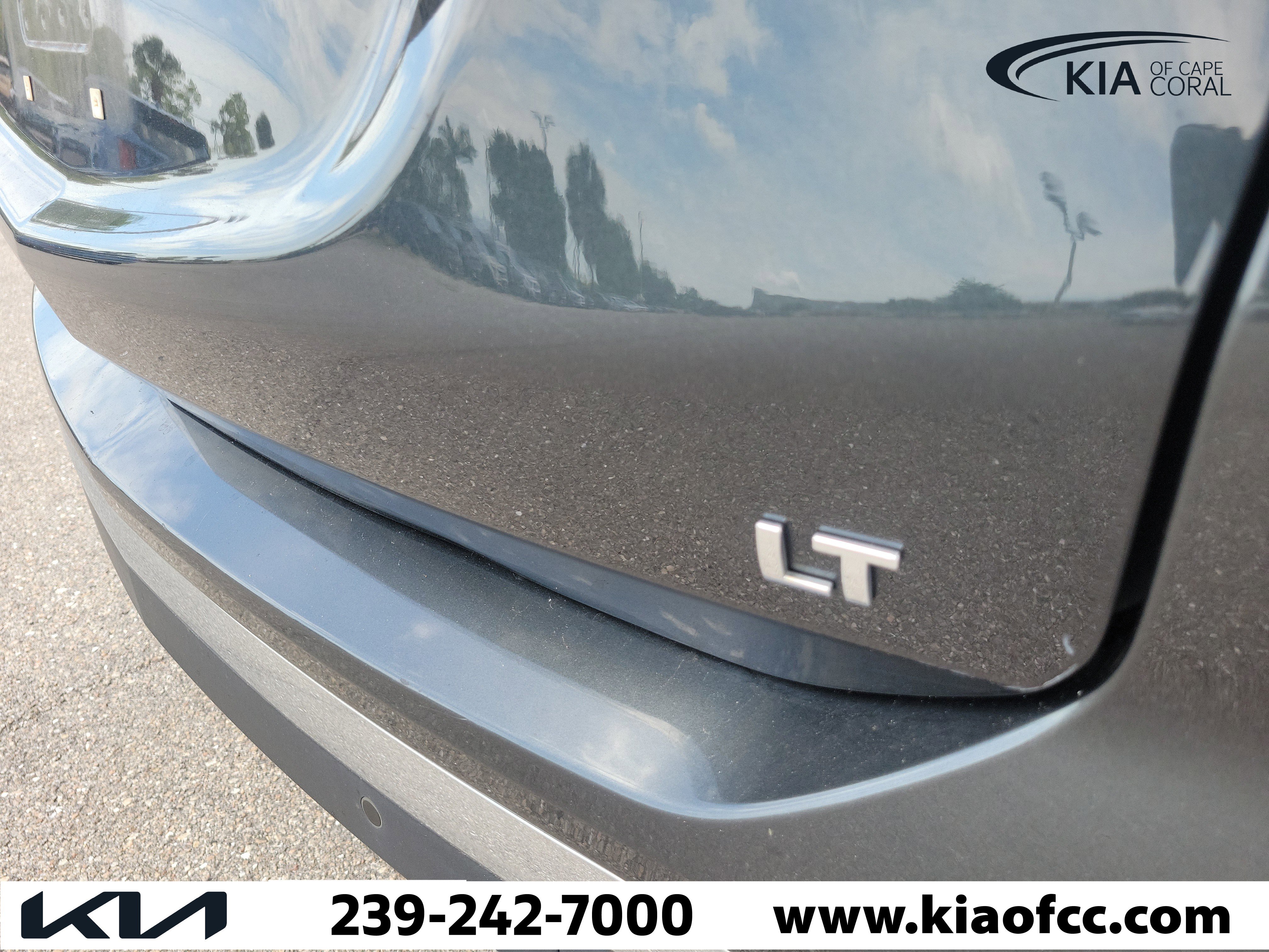 Used 2020 Chevrolet Equinox LT FWD image 10