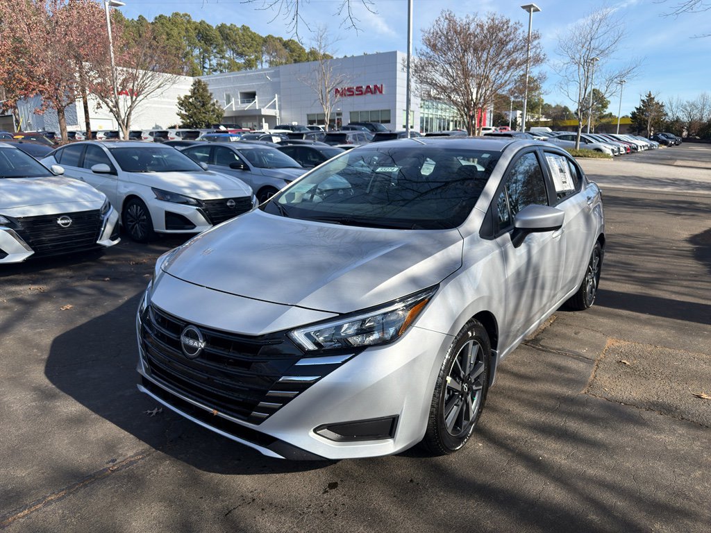 New 2025 Nissan Versa SV w/ Trunk Package image 3