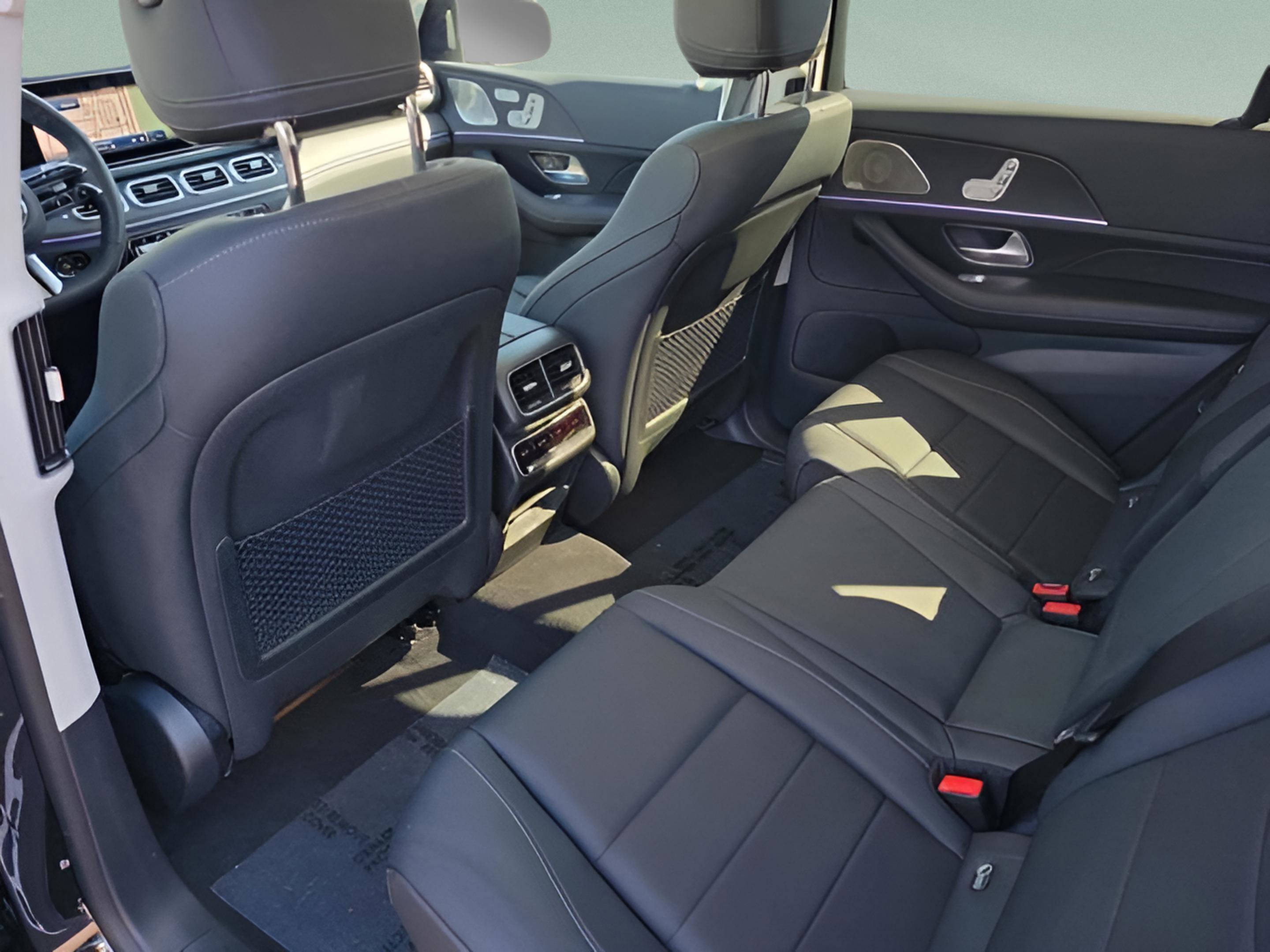 Certified 2026 Mercedes-Benz GLS 450 4MATIC image 10