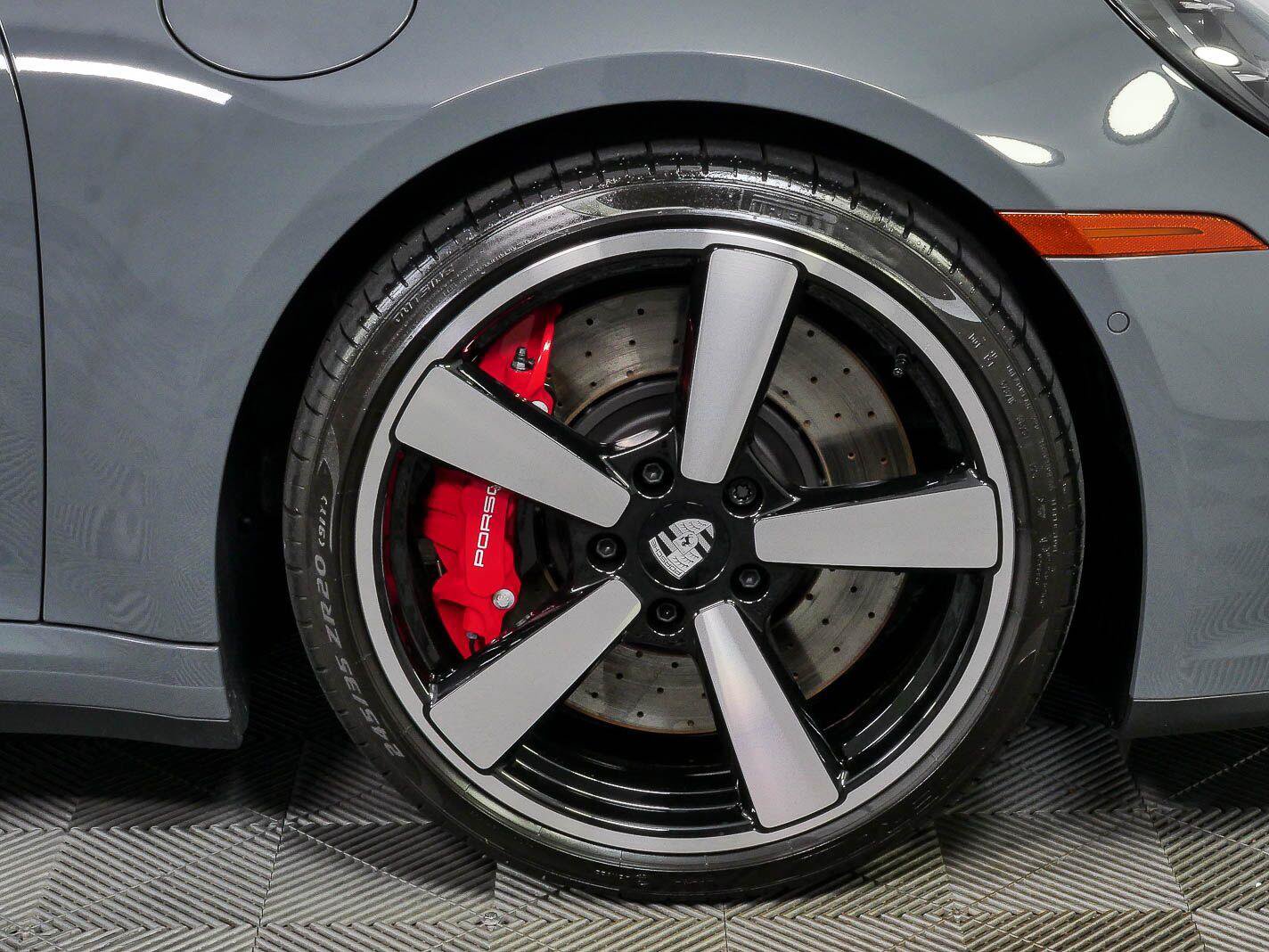 Certified 2026 Porsche 911 Carrera 4S AWD/4WD image 41