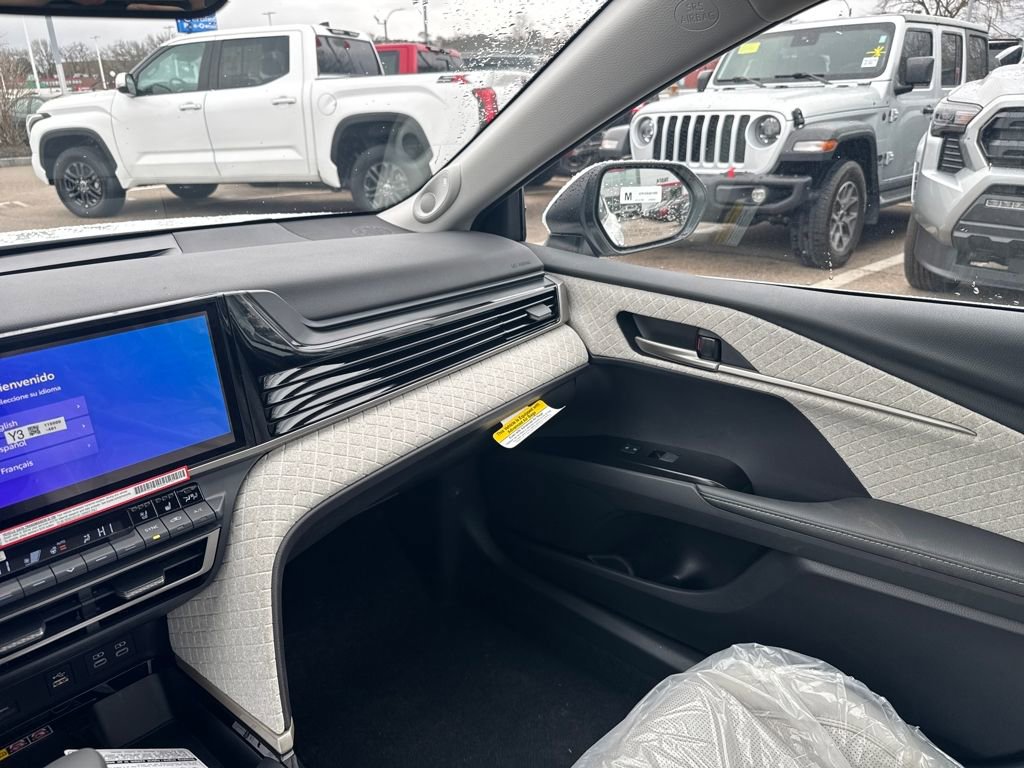 New 2026 Toyota Camry XLE image 31