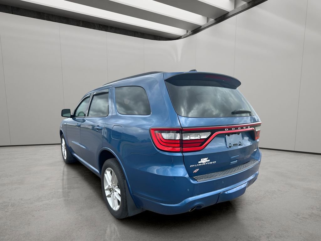 Used 2025 Dodge Durango GT image 3