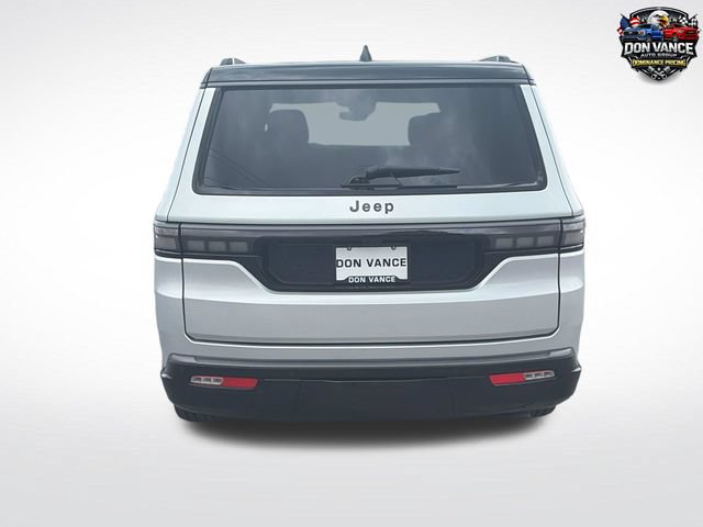 New 2026 Jeep Grand Wagoneer L Summit w/ Premium Group III AWD/4WD image 8