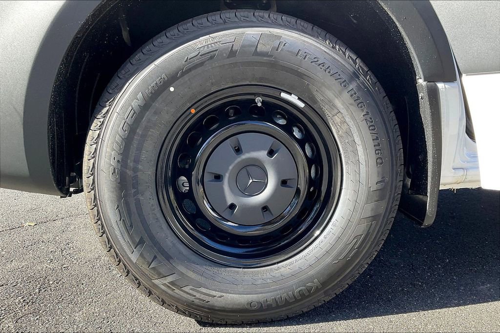 New 2026 Mercedes-Benz Sprinter 2500 image 10