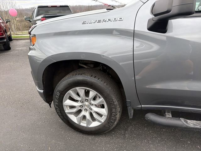 Used 2022 Chevrolet Silverado 1500 Custom image 10