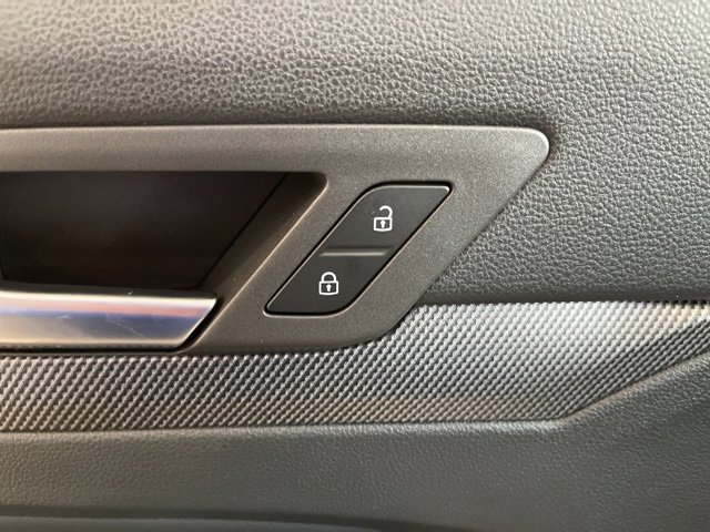 New 2025 Volkswagen GTI Autobahn image 21