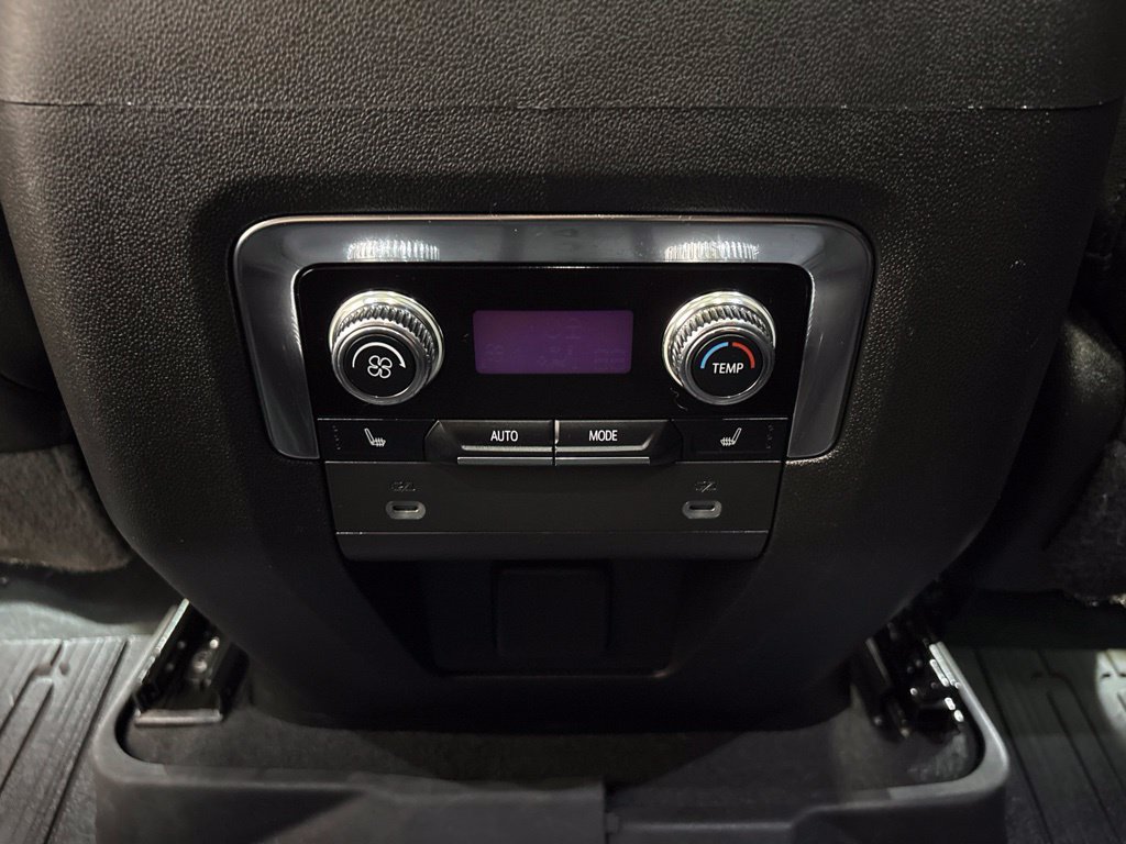 Certified 2023 GMC Yukon AT4 AWD/4WD image 31