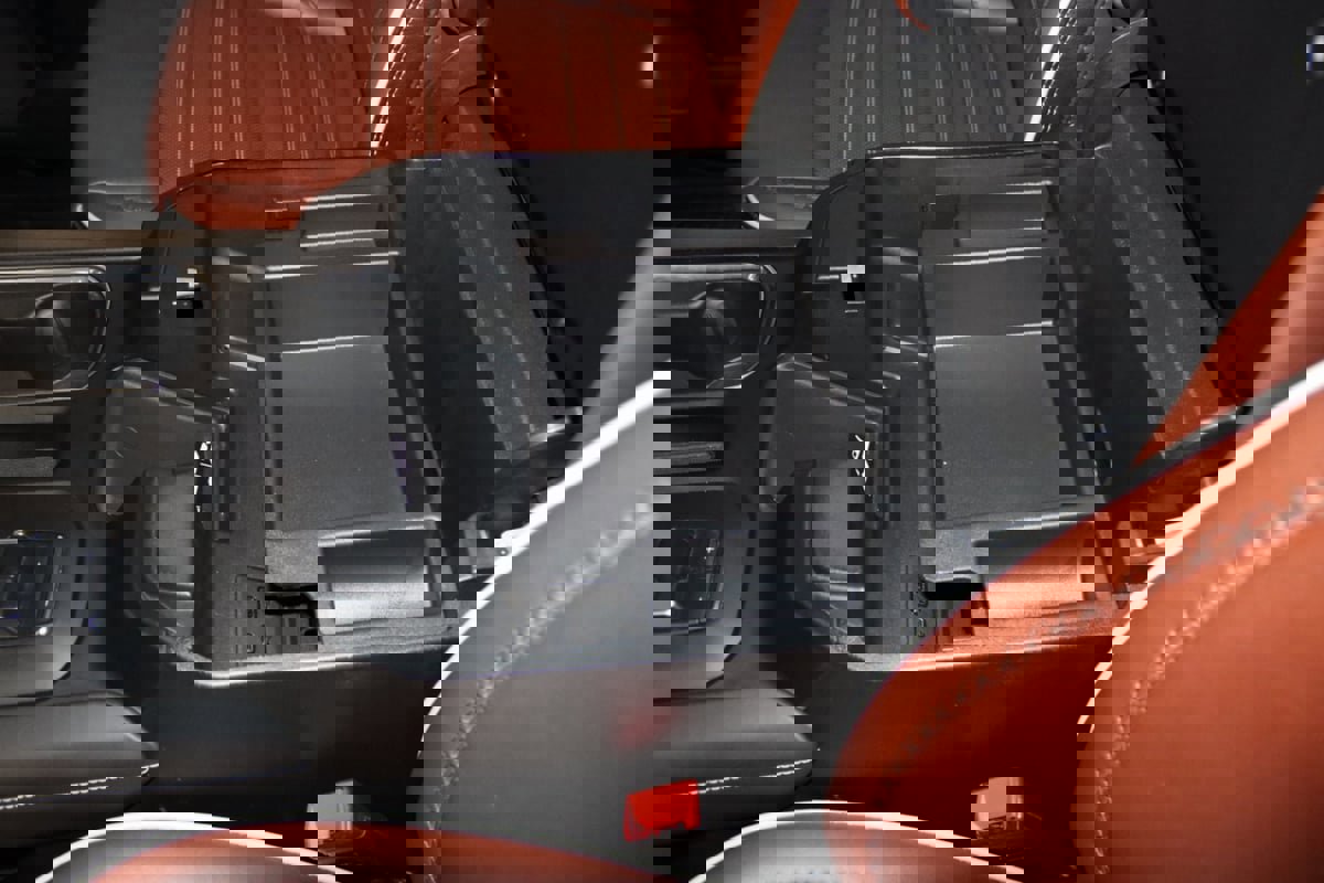 Used 2024 GMC Sierra 3500 Denali Ultimate image 58