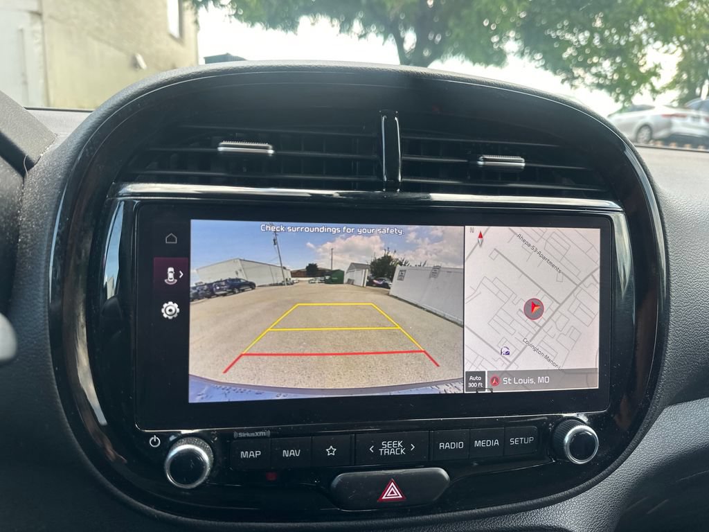 Used 2023 Kia Soul S FWD image 18