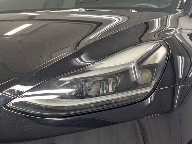 Used 2024 Tesla Model Y Performance image 28