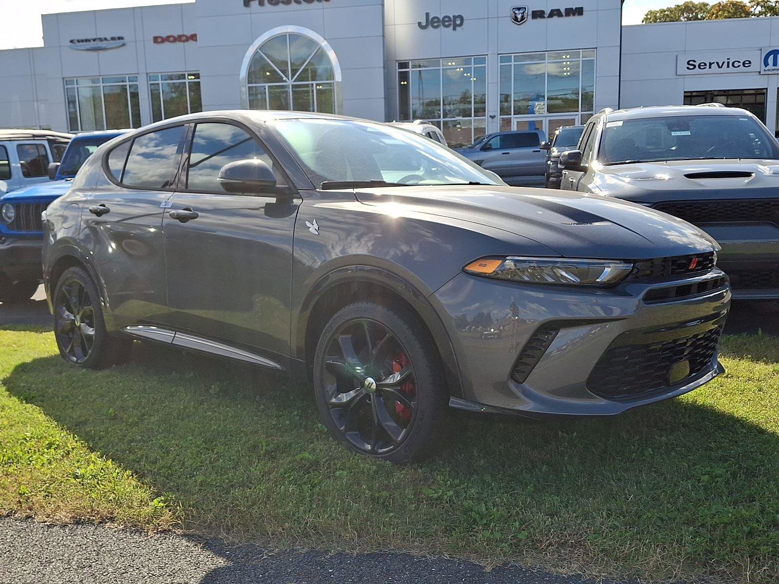 New 2024 Dodge Hornet R/T Plus w/ Track Pack image 2