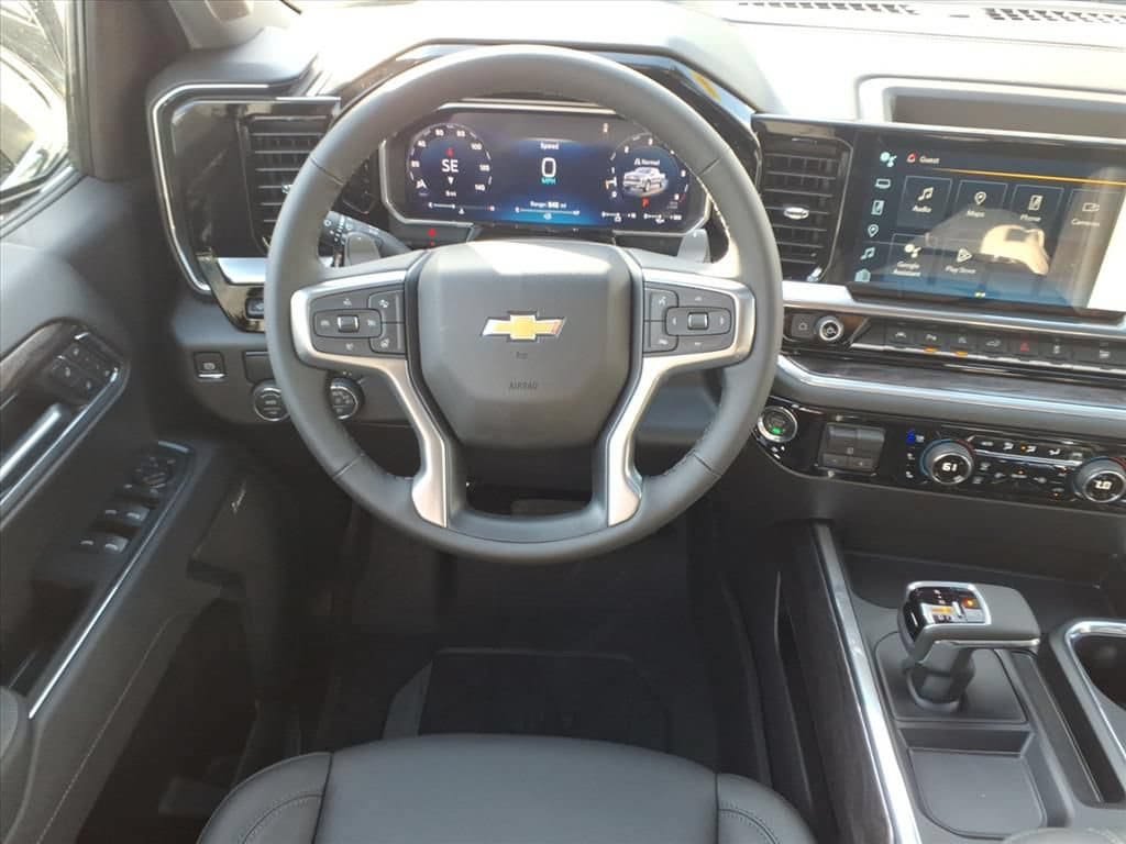 New 2026 Chevrolet Silverado 1500 LTZ w/ Technology Package RWD image 24