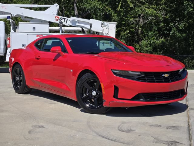 Used 2023 Chevrolet Camaro LT RWD image 1