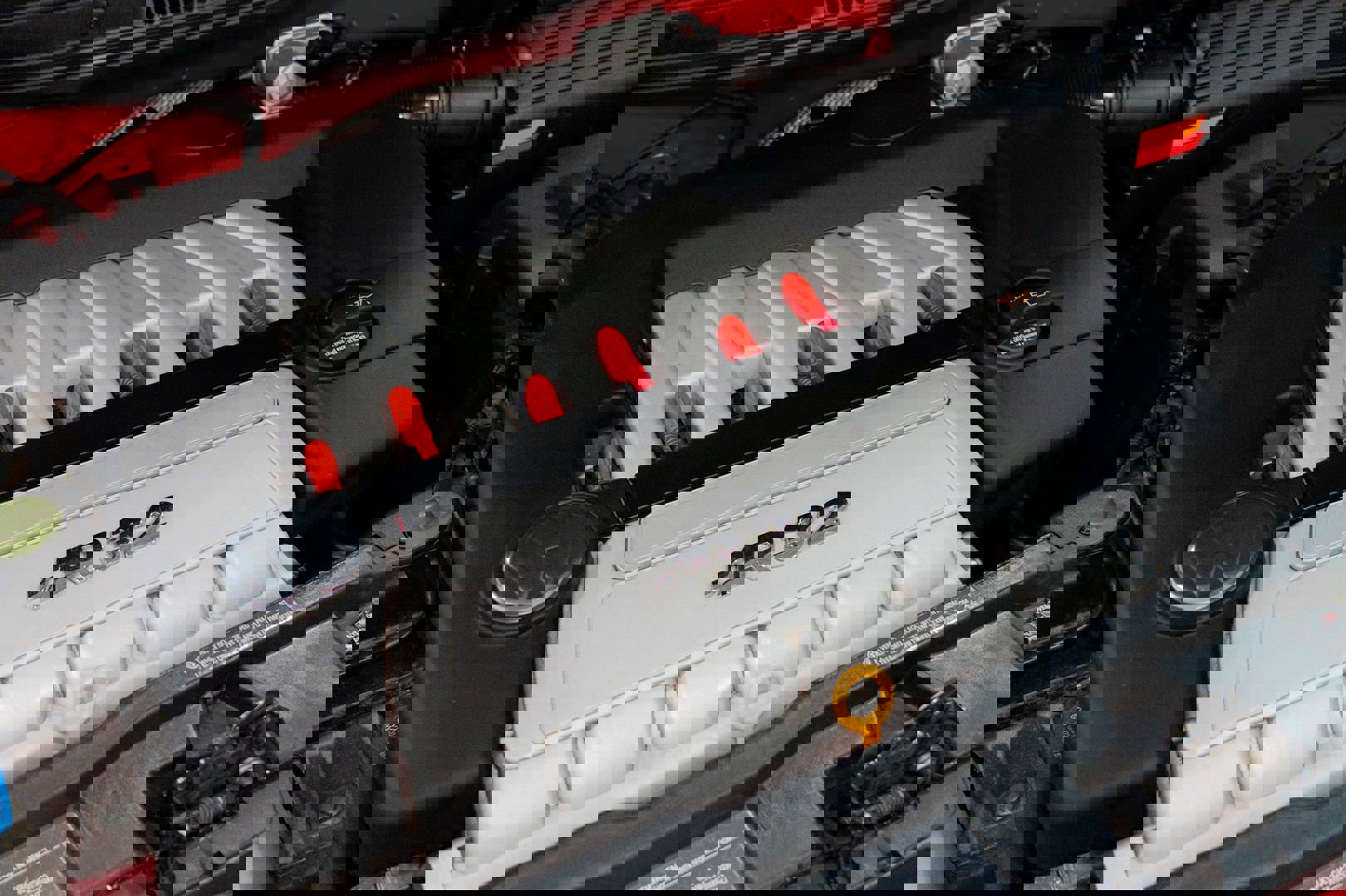 Used 2004 Volkswagen R32 image 48