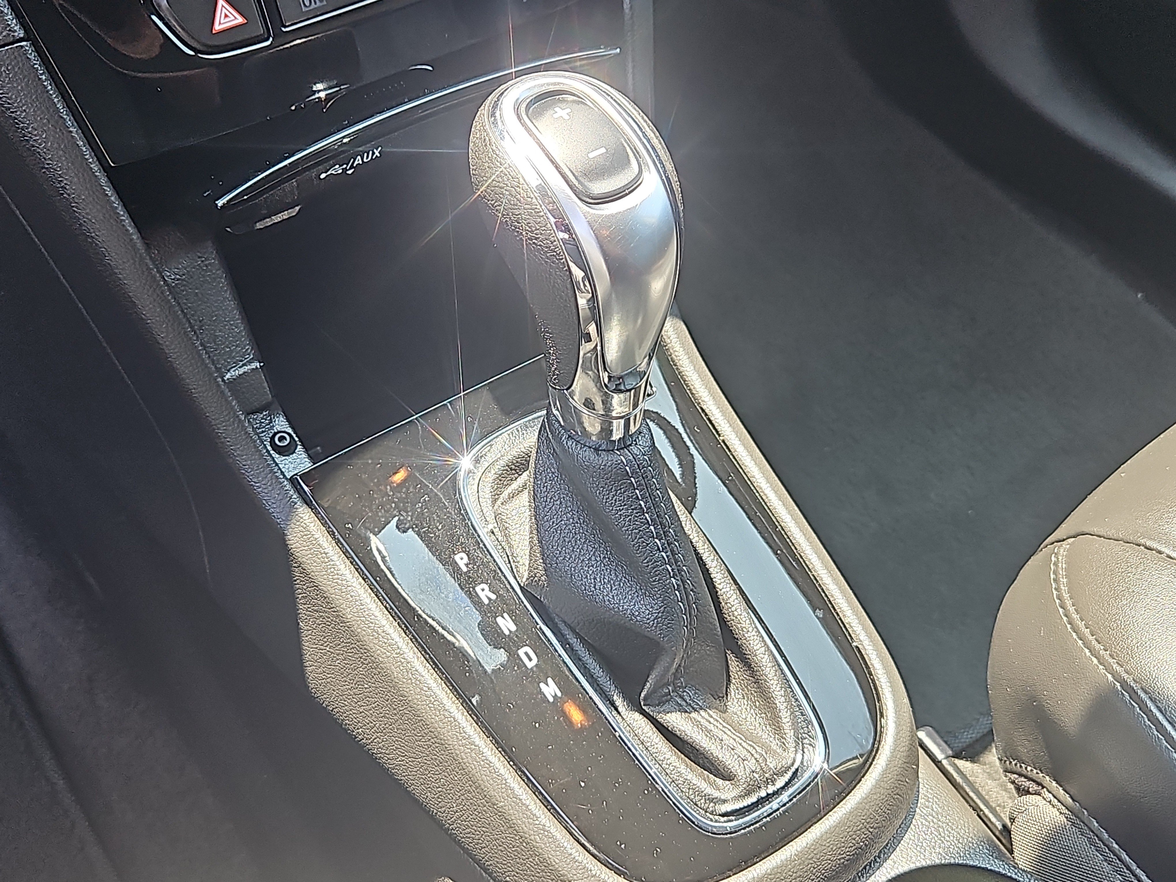 Used 2019 Buick Encore Essence w/ Safety Package II AWD/4WD image 18