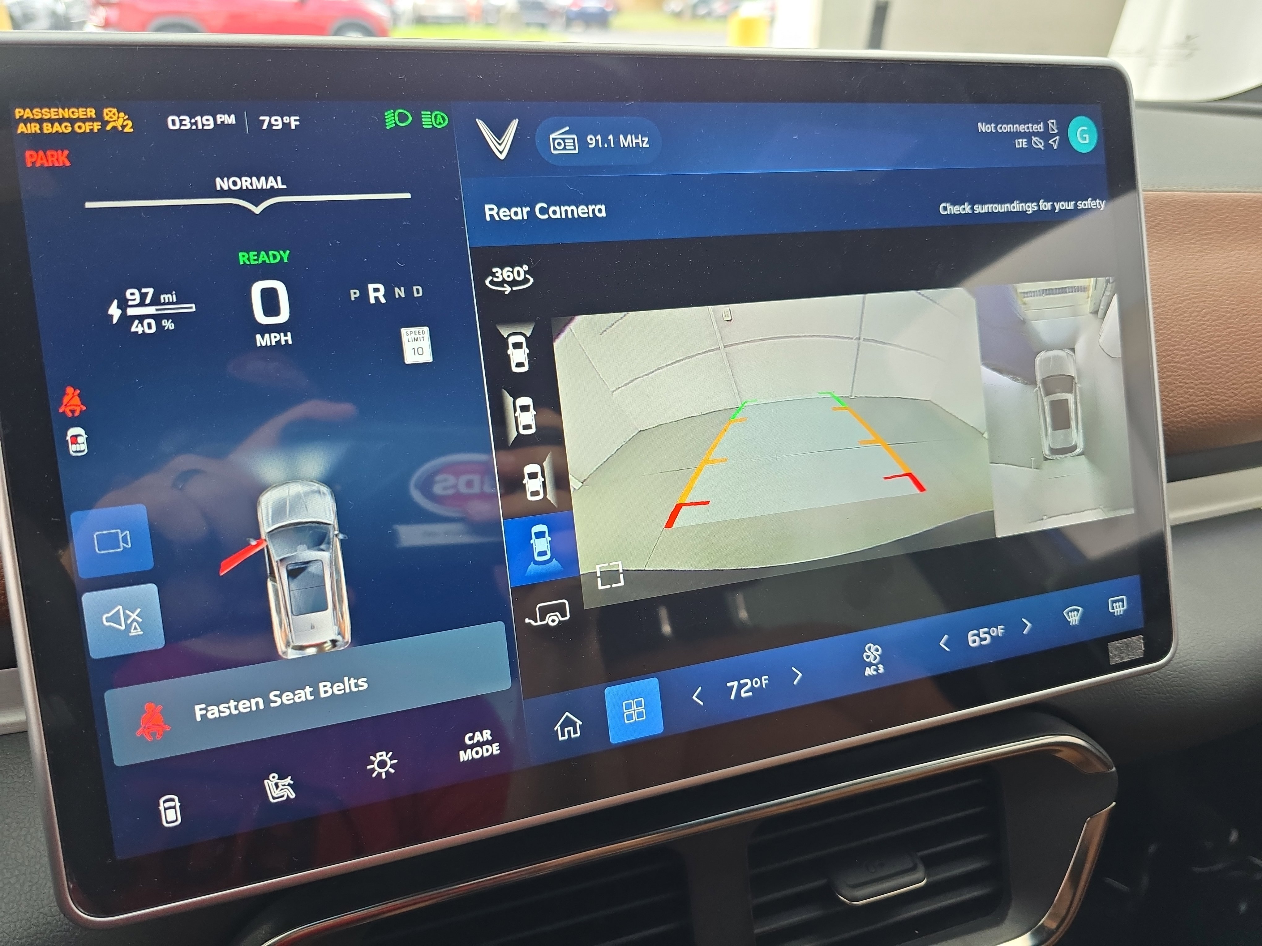 New 2025 VinFast VF 8 Plus image 21