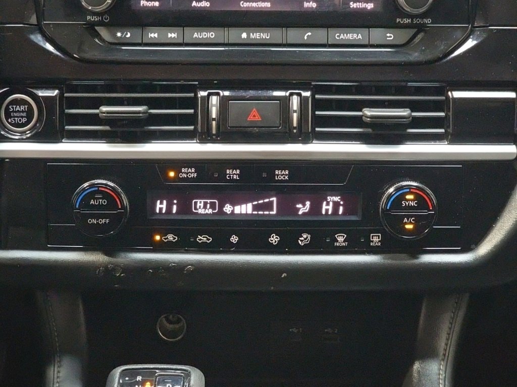 Used 2022 Nissan Pathfinder S image 21