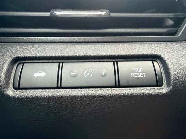 Used 2020 Nissan Altima 2.5 SR FWD image 22