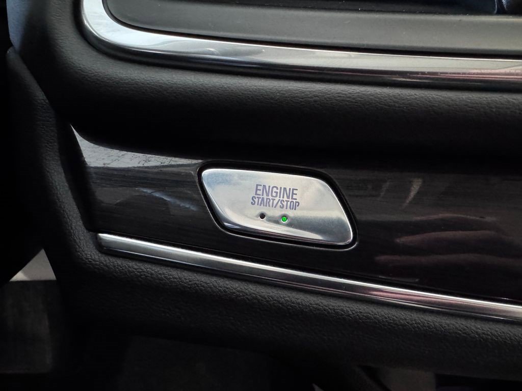 Certified 2023 Buick Enclave Essence w/ Experience Buick Package image 20