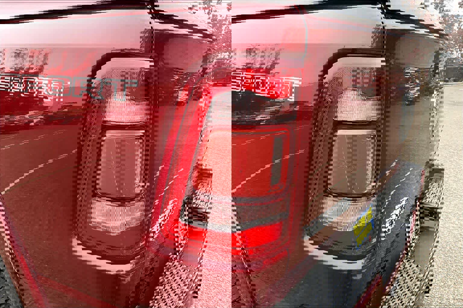 Used 2020 RAM 1500 Laramie w/ Sport Appearance Package image 28