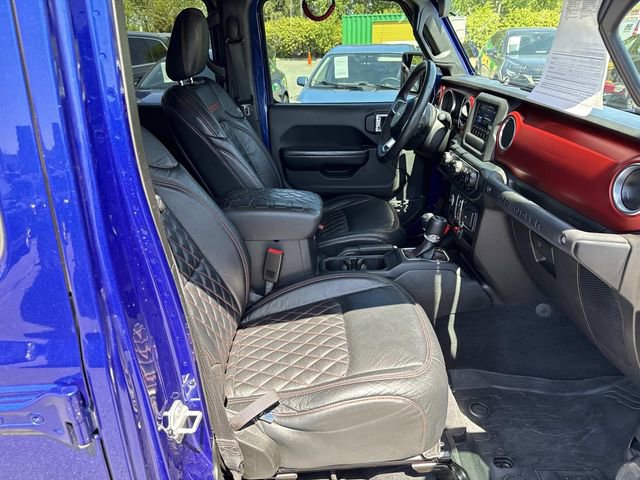 Used 2019 Jeep Wrangler Unlimited Rubicon w/ Cold Weather Group AWD/4WD image 9