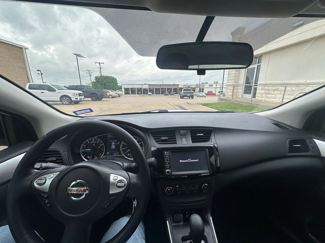 Used 2019 Nissan Sentra S image 11
