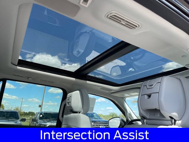 New 2026 Ford Expedition Platinum w/ Platinum Ultimate Package AWD/4WD image 39