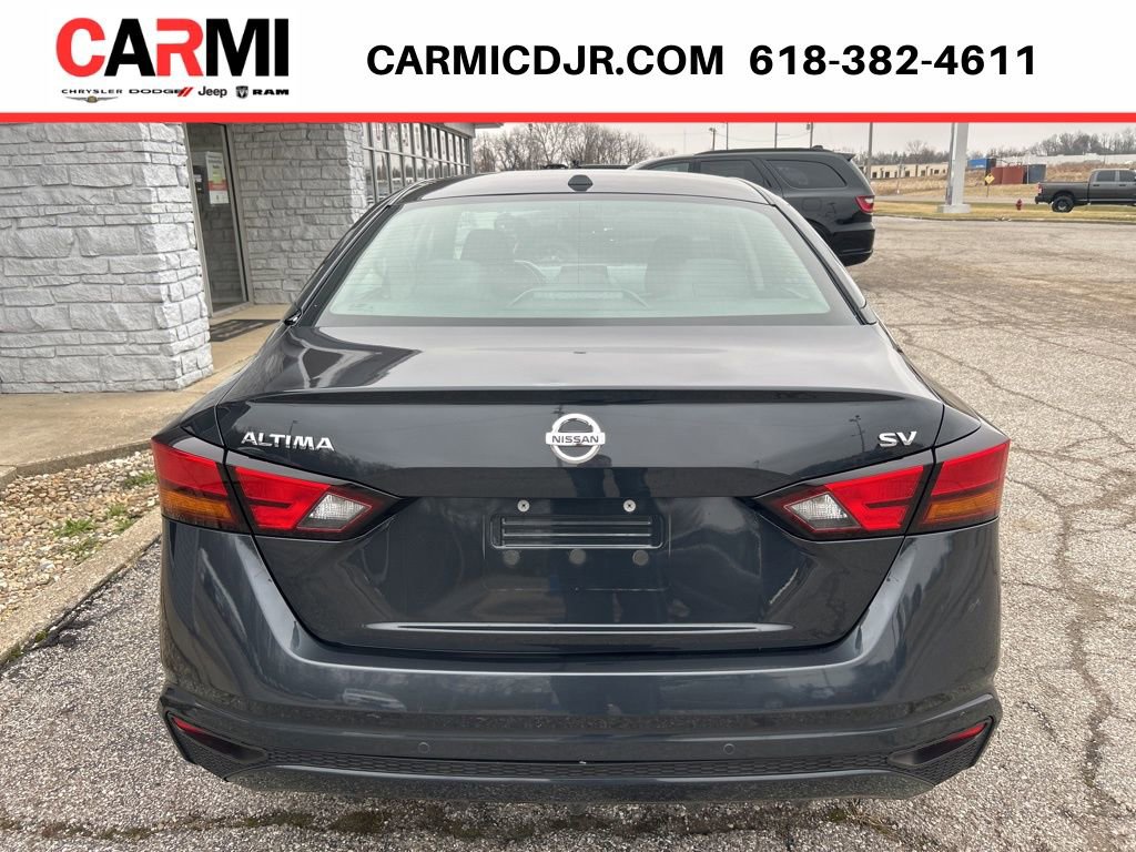 Used 2022 Nissan Altima 2.5 SV FWD image 5
