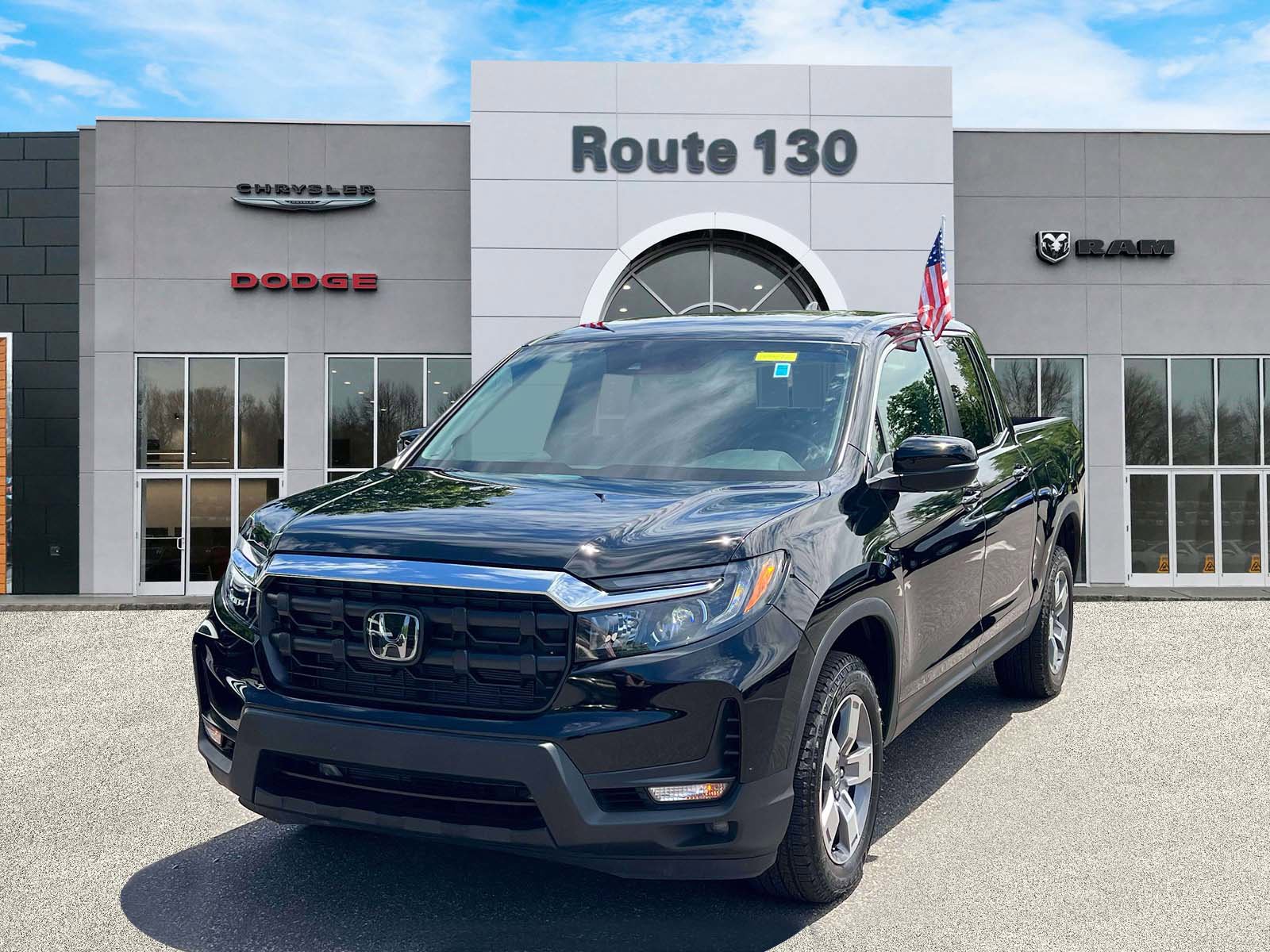 Used 2024 Honda Ridgeline RTL image 2