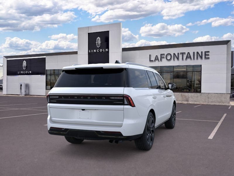 New 2026 Lincoln Navigator Black Label AWD/4WD image 8